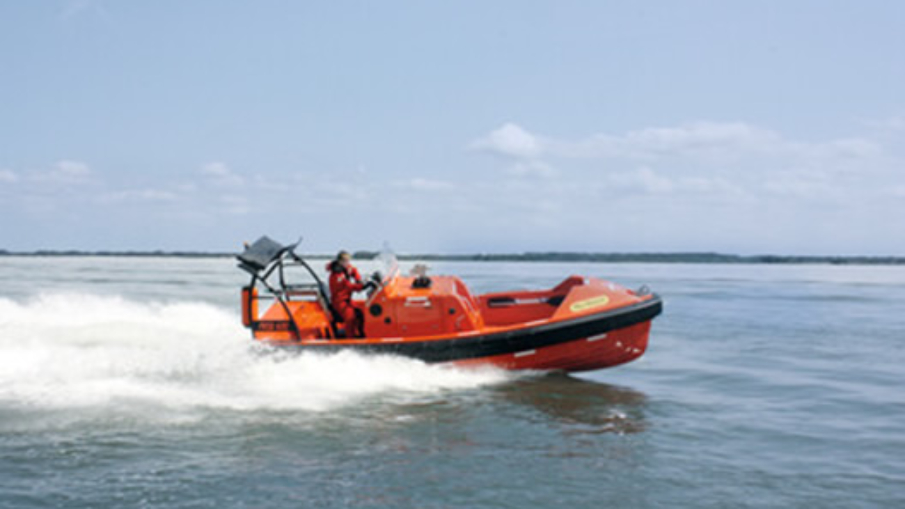 FAST RESCUE BOATS